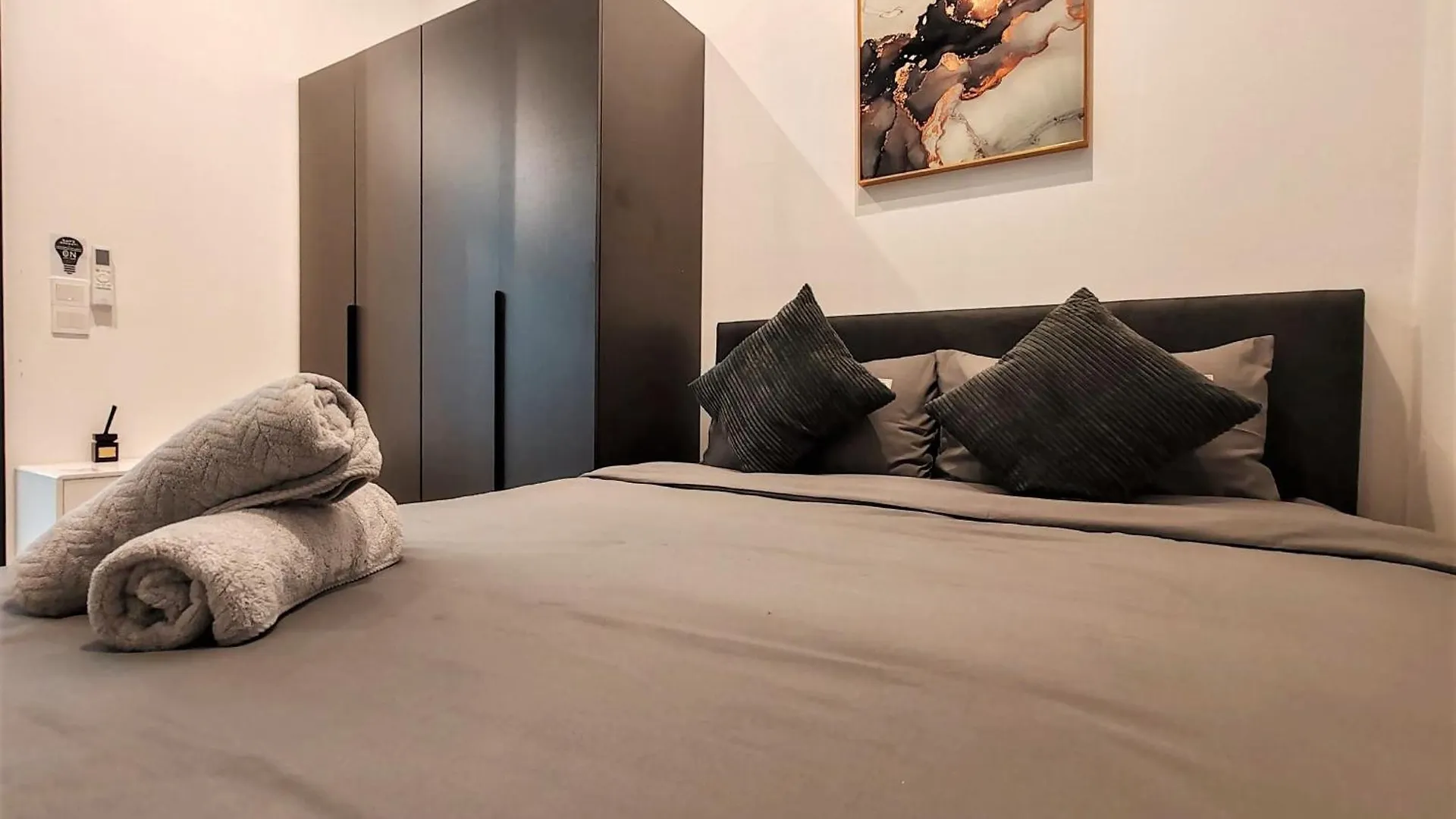 Luxurious Modern Suite At Urban Suites Georgetown By Superstay Jelutong Malásia
